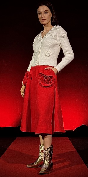 Tienda online del Triangulo de la Moda Falda rosas bolsillo Rosas Rojas